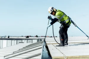 Roof Pressure Cleaning in Sydney